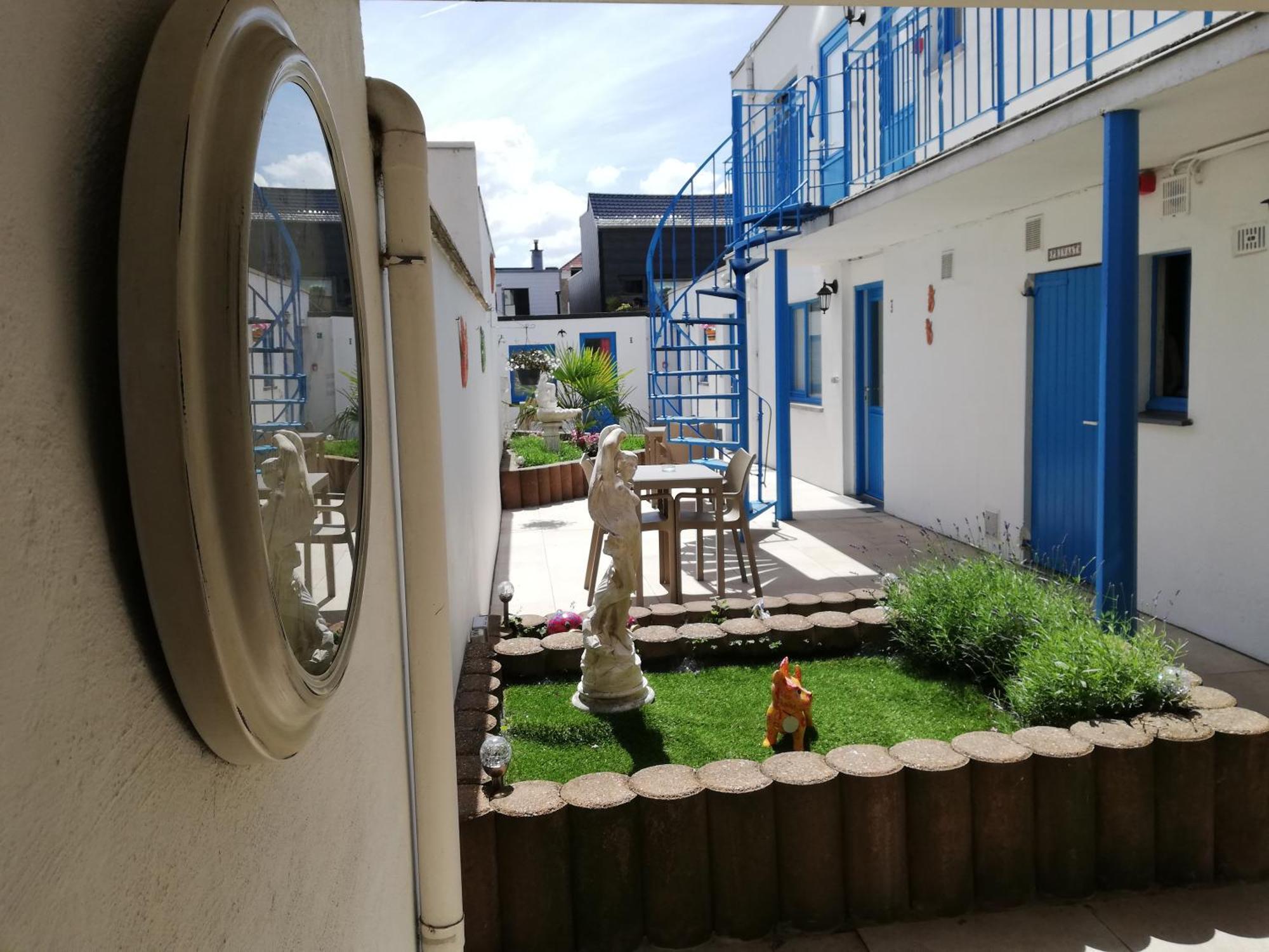 Kokodor Bed & Breakfast De Haan Exterior photo
